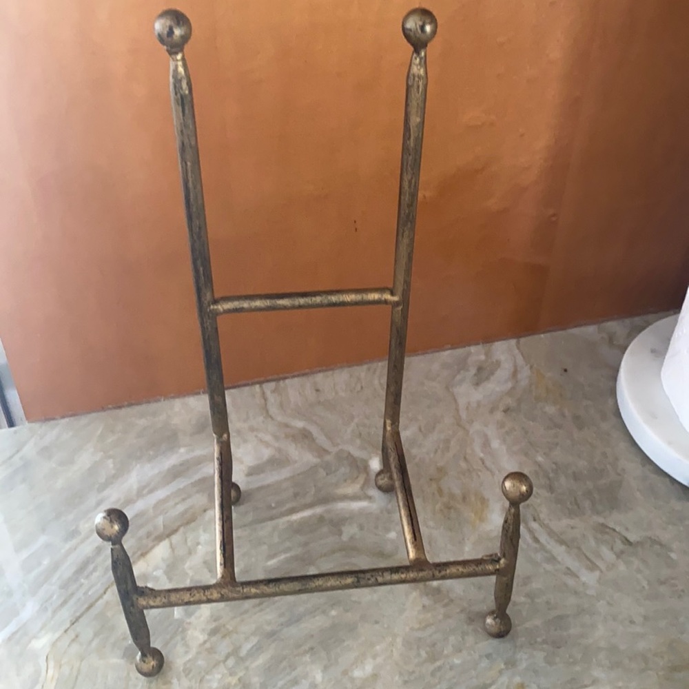 Picture frame stand